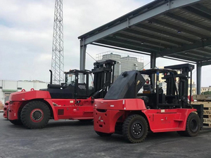 Carrello Elevatore Diesel CPCD135 da 13,5 Tonnellate con Motore Importato, Attrezzatura per Movimentazione Materiali Made in China - Product Image 5