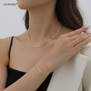 Collar con diseño de rayos de sol |   Collar y Pulsera de Cadena de Discos con Corte de Diamante en Acero Inoxidable Chapado en Oro de 18K |   Resistente al agua y sin deslustre - Product Image 3
