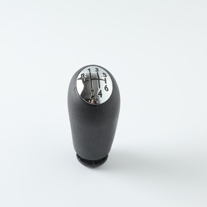 Poignée de levier de vitesses de voiture en matériau PU, design ergonomique pour Renault 5 6 vitesses, personnalisable - Product Image 2