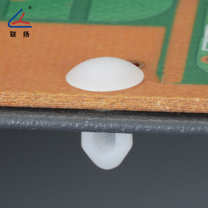 Rivets en nylon Lianyang, taille standard, rivets en plastique pour fixation de cartes PC, usage automobile - Product Image 3