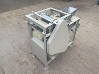Éplucheur humide de conception hygiénique pour les pois chiches et le soja Machine électrique économe en énergie pour l'élimination de la peau des noix