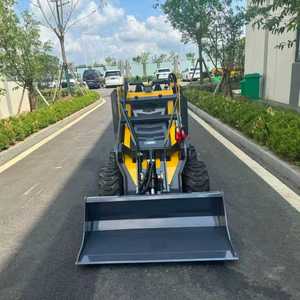 รถตักดินขนาดเล็กแบบดีเซล พร้อมชิ้นส่วนประกอบจาก Hengli ความจุถัง 0.07 ลูกบาศก์เมตร พร้อมอุปกรณ์เสริมอเนกประสงค์ สำหรับงานก่อสร้างขนาดเล็ก - Product Image 1