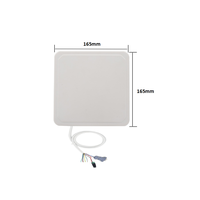 Antenne de lecteur RFID UHF intégrée longue portée 1-4m RS232 WG26 Interface de relais fonctionne pour la solution de contrôle d'accès de voiture
