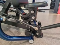 Machine de musculation dorsale circulaire Super Lat Pulldown avec mouvement d'arc naturel pour une étirement et une contraction des latérales dorsales améliorés