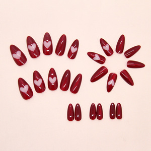 In Vogue Red Press on Nails Amande Moyen Faux ongles avec Love Design Cute Matte Artificial Tips Full Cover - Product Image 2