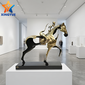Scultura Equestre in Acciaio Inossidabile Lucidato a Specchio, Colore Personalizzato, Arte Astratta Moderna di Uomo a Cavallo per Interni ed Esterni - Product Image 3