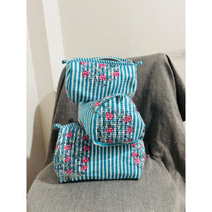 Juego de 3 Bolsas de Aseo Acolchadas de Algodón con Cierre, Diseño Floral, Estilo Indio, Multifuncionales, con Borlas - Product Image 3