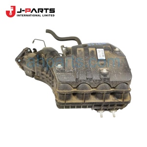 ท่อร่วมไอดีเครื่องยนต์สำหรับโตโยต้าไฮเอซ LH103 ปี 1993-1998 รุ่น 17101-54101 - Product Image 2