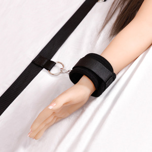 Многокольцевые игрушечные ремни для кровати с наручниками и манжетами на лодыжку для взрослых бандажные ремни для кровати для рабства - Product Image 5