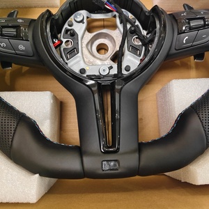 <span class=keywords><strong>Volante</strong></span> Deportivo M LCI Personalizado con Calefacción para <span class=keywords><strong>BMW</strong></span> F10 F15 F16 F30 F31 F33 E90 M340i F80 F01 F90 M5 X5 E70 M3 - Product Image 6