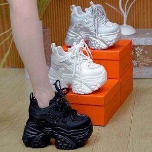 <span class=keywords><strong>Scarpe</strong></span> da <span class=keywords><strong>Donna</strong></span> Nere con Rialzo Interno e Suola Spessa, Stile Papà, Nuova Collezione Autunno Inverno 2025, in <span class=keywords><strong>Velluto</strong></span>, per Taglie Piccole - Product Image 5