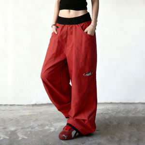 Pantalon de style streetwear rétro - Pantalon large en tricot surdimensionné avec un design uni, écologique et respirant - Product Image 4