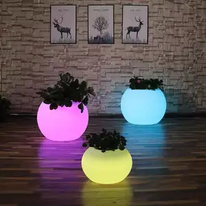 Factory price wholesale plastic vases led RGB color changing outdoor flower pots cheap plant pot