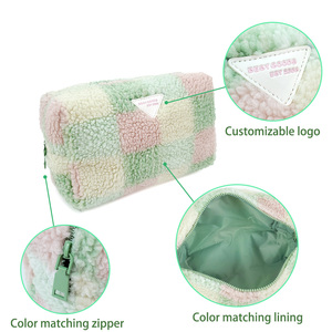 Sac de maquillage de voyage en tissu doux et mignon avec logo personnalisé pour femmes - Product Image 3