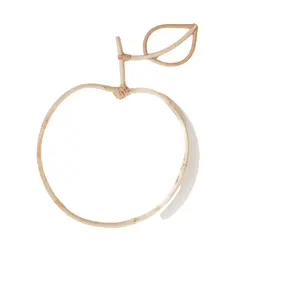 Suitable for home decor basic wall apple hanging Rattan wall hangers for kids in bedroom decoration wholesale