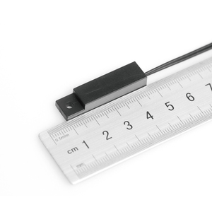 Interrupteur de proximité magnétique HKFAST FPS-3810 avec boîtier ABS et câble UL1007 pour la détection des portes d'armoires et de placards - Product Image 1