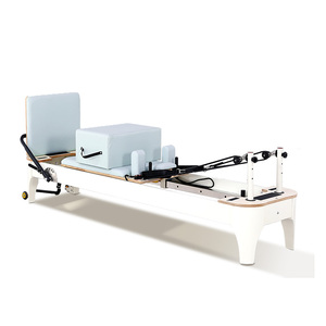Máquina de Pilates Reformer Moderna de Madera Maciza Blanca <span class=keywords><strong>para</strong></span> Estudio de Pilates y Yoga y <span class=keywords><strong>Ejercicio</strong></span> en Gimnasio - Product Image 4