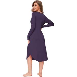 Chemise de nuit personnalisée pour femme en viscose à manches longues et col rond avec poches – Robe de nuit douce - Product Image 1