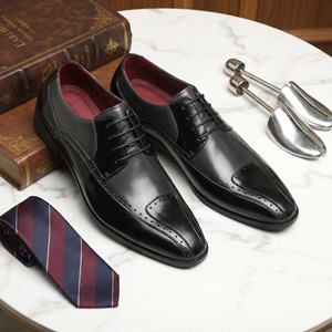 2026 Trending Pointed Toe Business Formal Oxfords British Breathable Lace-Up Color <b>Block</b> Leather Shoes for Men - Product Image 2