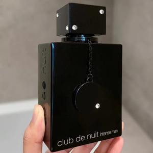 <span class=keywords><strong>Armaf</strong></span> 1:1 Perfume árabe de larga duración Dubai Perfumes Eau De Perfume Club De Nuit Eau De Nuit Mujeres 105ml Spray OEM Mujer Picante - Product Image 1