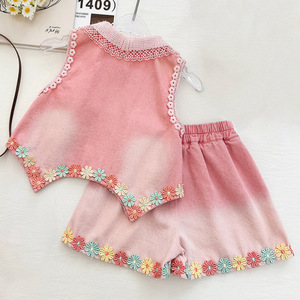 Nuevo Conjunto de <span class=keywords><strong>Verano</strong></span> para Niñas, Chaleco Vaquero Degradado Dulce y Elegante con Pantalones Cortos para Bebés - Product Image 2