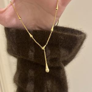 Collar de Plata de Ley S925 con Tres Diamantes para Mujer, Diseño Versátil y Exquisito, Colgante y Dije Dulce y Moderno - Product Image 5