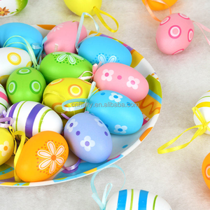 12 pièces/sac Œufs d'oiseaux artificiels en plastique colorés à suspendre pour décorations de Pâques, paniers, cadeaux de fête et fournitures pour la maison - Product Image 5