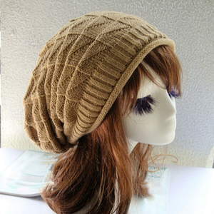 Lindo Gorro de Punto para Mujer, Color Sólido, Hecho a Mano, Acrílico, Gorro de Invierno, Estilo Casual, 54-56CM de Circunferencia de Cabeza - Product Image 1