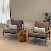 Chaise d'extérieur moderne avec coussins, fauteuil de jardin pour patio, balcon et hôtel