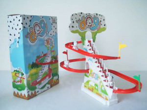 Pin Hoạt Động Tự Động Sáng Tạo Theo Dõi Trượt Đường Sắt Chơi Thiết Lập Điện Con Chó Cầu Thang Leo Núi Xe Đẩy Khe Cắm Đồ Chơi Với Âm Nhạc Ánh Sáng - Product Image 6