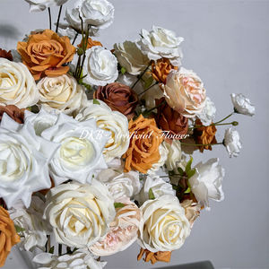 Boule de fleurs artificielle réaliste en soie faite à la main, moderne, marron et blanche, pour centre de table de mariage, fête des Mères et Noël - Durable - Product Image 6