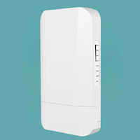 Antena Profesional Point to Multipoint 2.4GHz 300M 12dBi High Gain dengan 2 Port RJ45 IP65 Wireless Bridge untuk Jaringan CCTV Luar Ruangan