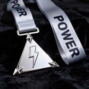 Medalla Personalizada de Oro Fabricada a Medida para Maratón, Carreras de 5K, Ciclismo, Atletismo, Karate y Otros Deportes - Product Image 6