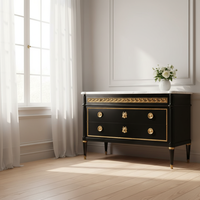 Commode de luxe néoclassique française en bois massif noir et or avec plateau en marbre pour entrée et chambre à coucher