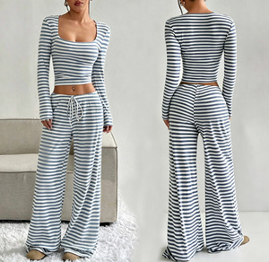 Conjunto de Loungewear a Rayas Acanalado para Mujer al por Mayor, Top Corto con Cuello Cuadrado y Pantalones de Pierna Ancha, <span class=keywords><strong>Pijamas</strong></span> a Granel en Stock - Product Image 1