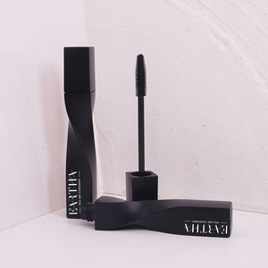 <span class=keywords><strong>Mascara</strong></span> imperméable à l'eau avec personnalisation de logo de marque privée <span class=keywords><strong>Mascara</strong></span> végétalien à long volume pour cils épais - Product Image 1