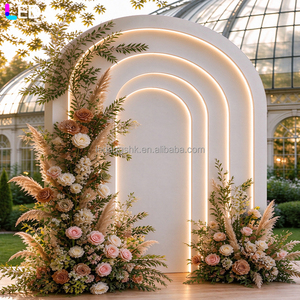 LEDA Nouveau design personnalisé Décoration d'événement d'anniversaire Toile de fond en acrylique blanc Mur de fond LED arqué à trois niveaux pour mariage - Product Image 1