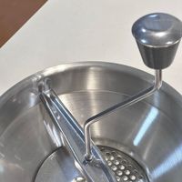 Haojingyi CH027 Presse-purée manuel multifonction pour bébé, pour purée de pommes de terre et légumes, lavage à la main uniquement