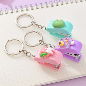 Nouvel ensemble de papeterie <span class=keywords><strong>6</strong></span> pièces très populaire : mini agrafeuse, carnet et stylo à thème dessin animé, et coffret cadeau pour enfants - Product Image 3