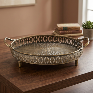 Plateau de service ovale vintage décoratif gravé en métal avec poignées, pour thé, café, desserts – Vaisselle de luxe pour la maison, le bar et les mariages - Product Image 1