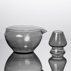 Logo de marque privée <span class=keywords><strong>Matcha</strong></span> Ceremoniol bol à <span class=keywords><strong>Matcha</strong></span> à bec verseur en <span class=keywords><strong>verre</strong></span> rose clair mignon avec support de fouet - Product Image 4