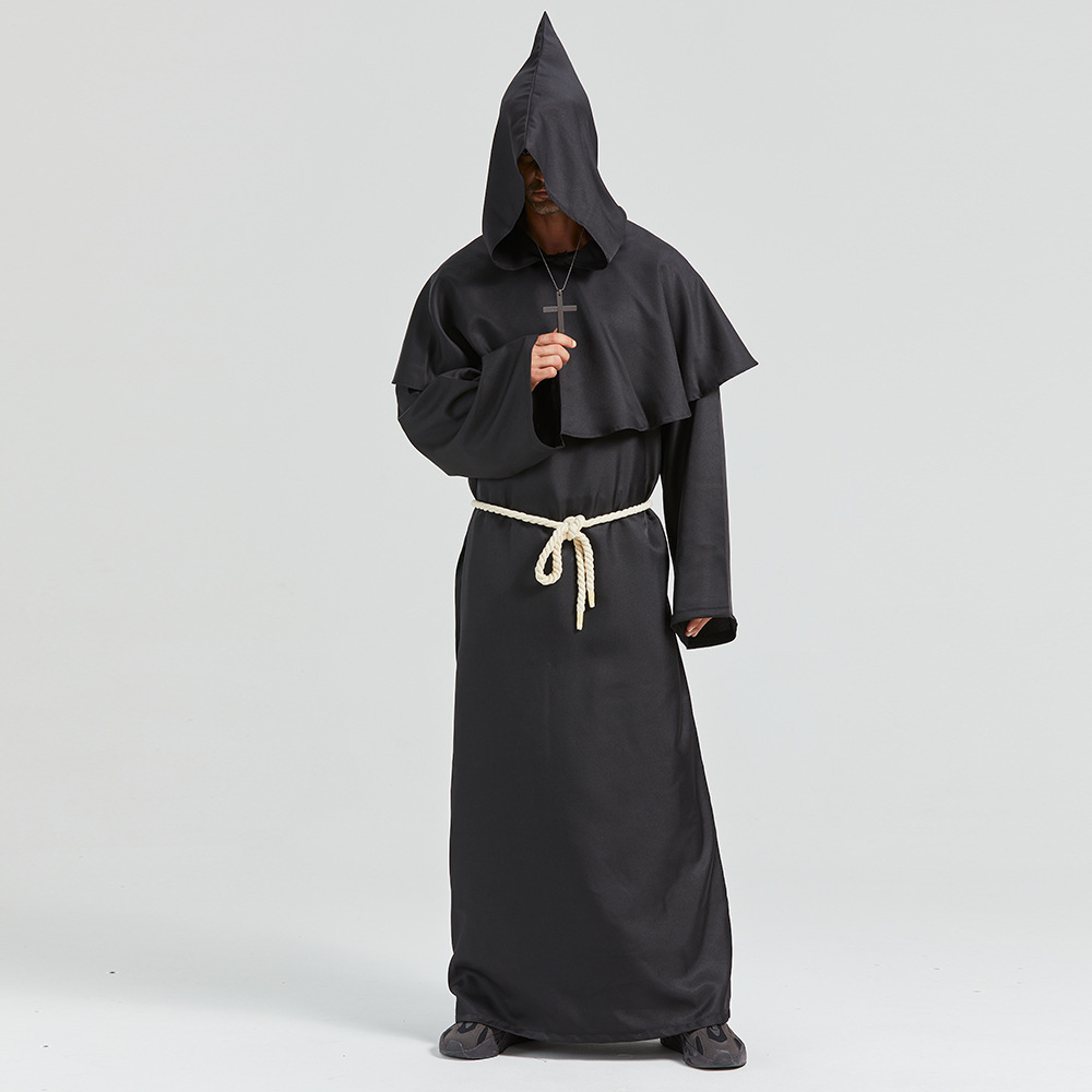 Noir [Robe, Cape, Croix, Cordon de taille]