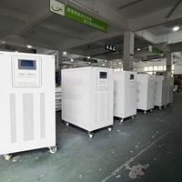 Régulateur de tension automatique triphasé à enroulement en cuivre 60 kVA |   98% d'efficacité élevée, écran LCD |   Certifié CE et ISO9001 OEM
