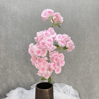 Fleurs artificielles de cerisier suspendues en gros NINI pour la décoration de tables de mariage et l'aménagement paysager