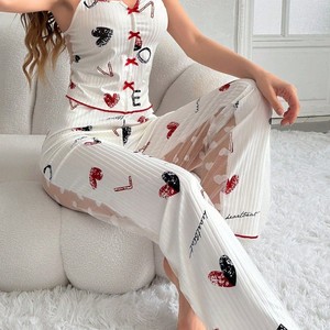 2025 nouveauté élégant femmes avant fente maison costume coeur impression contraste couleur taille élastique pyjama ensemble pour la saison d'automne - Product Image 3