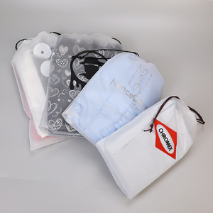 Sac blanc personnalisé imprimé avec logo pochettes à cordon en gros emballage cadeau sacs d'emballage de bijoux cosmétiques - Product Image 2