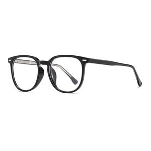 Montura de gafas rectangulares Tr90 para mujer, tamaño mediano, lentes planas anti luz azul con lente de PC y puente medio - Product Image 6