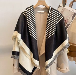 Scialli di Cashmere invernali quadrati di 128cm di moda 130 di moda nuovi stilisti sciarpe di Pashmina a righe bianche e nere per mantelle da <span class=keywords><strong>donna</strong></span> - Product Image 1