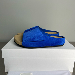 2025 Trending Luxury Top Layer Cowhide Suede Daily Wear Fashion <b>Slides</b> Slipper Original Top Quality Designer <b>Slide</b> slippers - Product Image 2