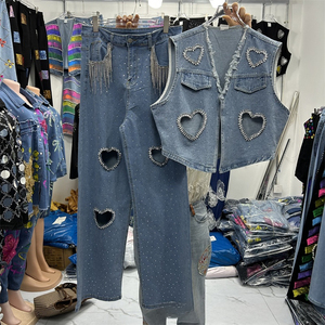 حجر الراين قطع القلب + الجينز الدنيم الثقيلة تناسب نحيف السراويل طقم من قطعتين النساء نمط الشارع عارضة - Product Image 2